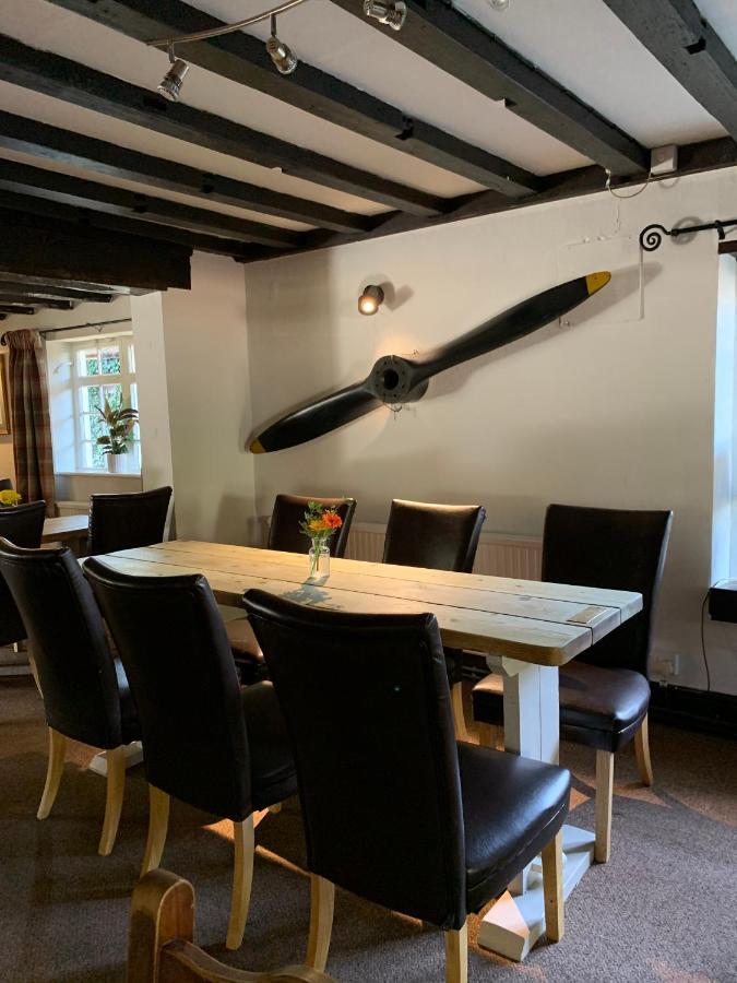 John Barleycorn Otel Duxford Dış mekan fotoğraf